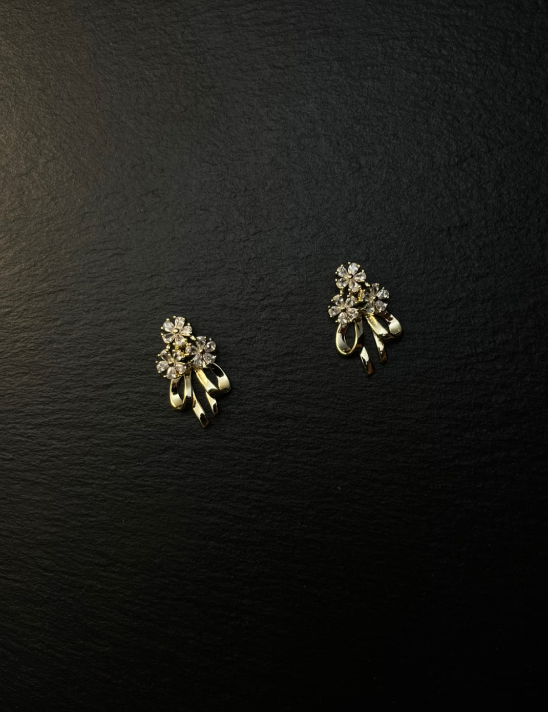Diamond - flower Bowknot Stud Earrings