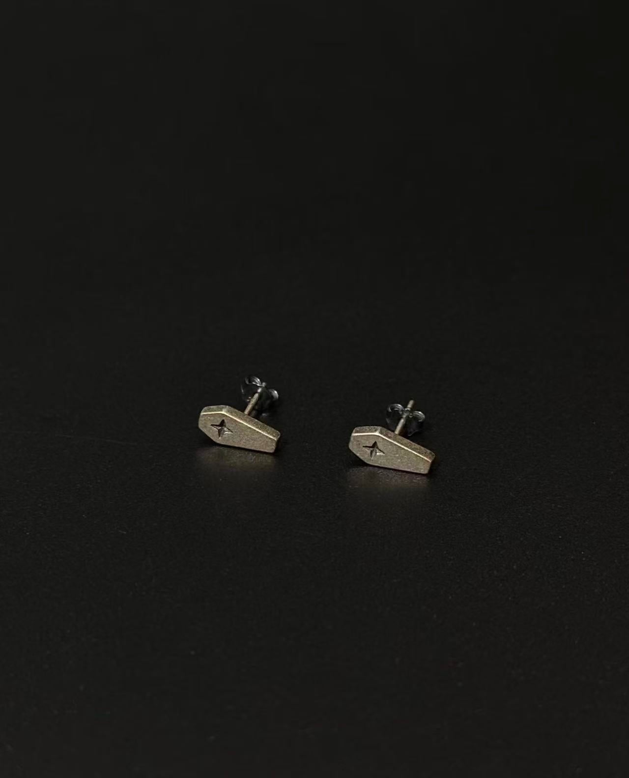 「Cercueil」棺木｜925银耳钉