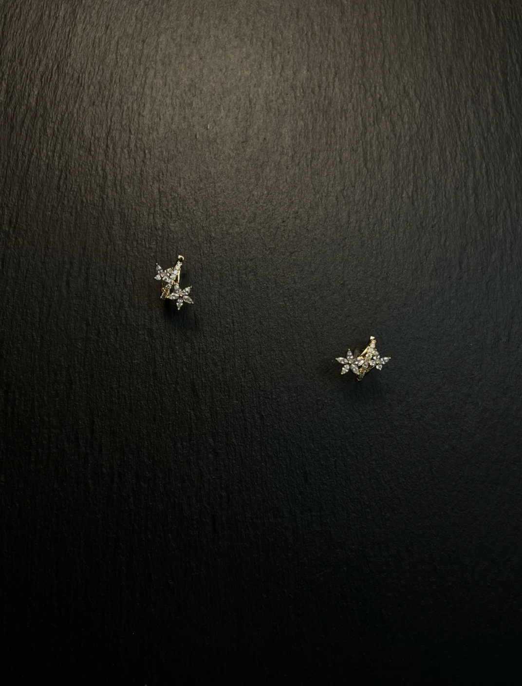 Diamond - decorated Flower Huggie Earrings